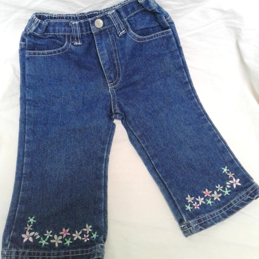 Nannette Girls Crop Jeans Size 3T Blue with Pink and Pastel Flower Embroidery